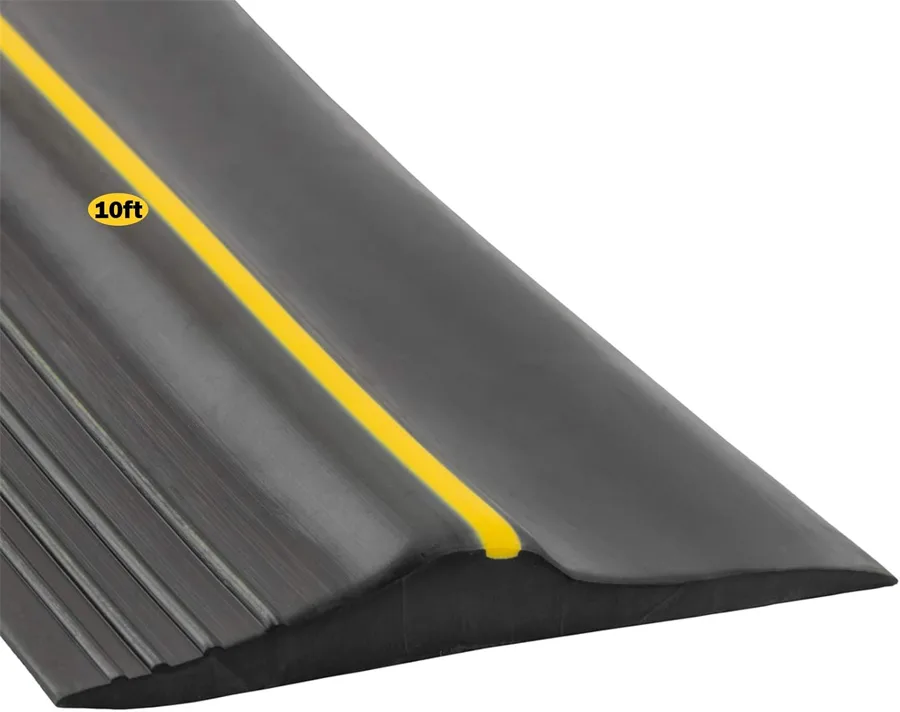 Papillon — wide temperature EPDM strip for single doors