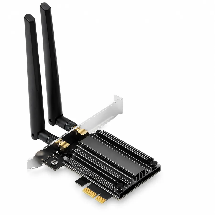 Loftlink — tri-band Wi-Fi 6E with two external 6 dBi antennas