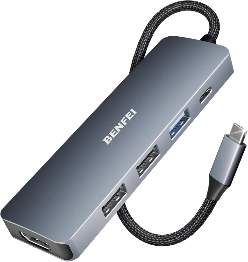 BENFEI hub — soft silicone cable with a fast USB A port